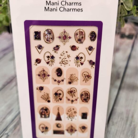 Color Street Mani Charms- Galactic Glam - Picture 5 of 7